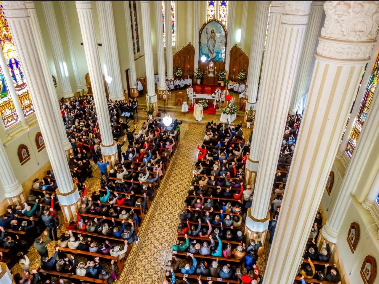 Interior do Santuário Nossa Senhora de Caravaggio